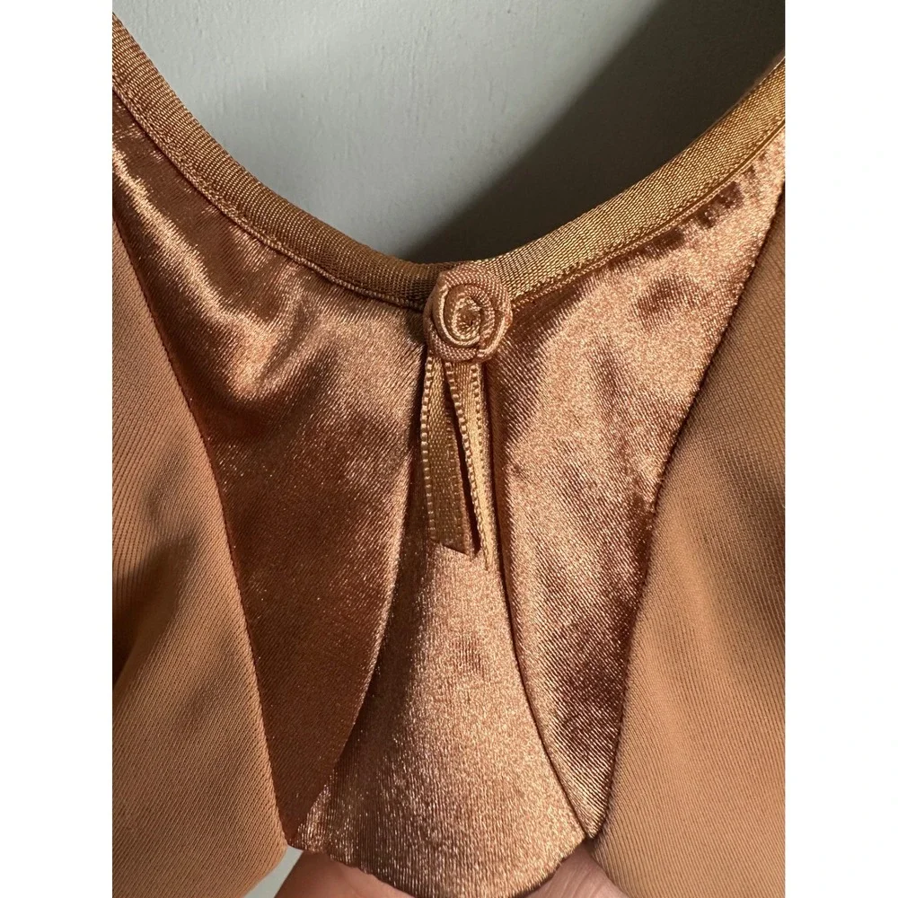 Olga by Warner's Cushioned Comfort Underwire Bra 40C Tan 05006O NWT - Picture 3 of 10
